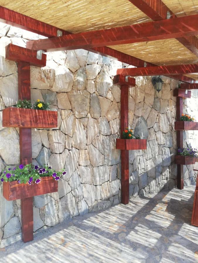 Apartments Malou Baška Voda Dış mekan fotoğraf